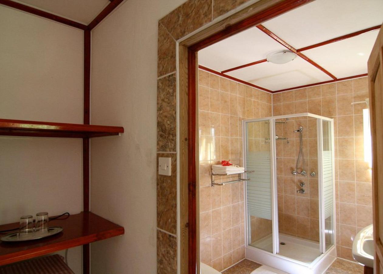 Rising Sun Guesthouse La Digue Δωμάτιο φωτογραφία