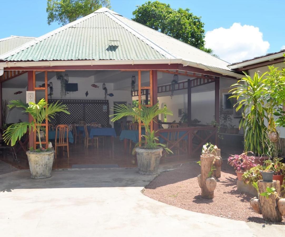 Rising Sun Guesthouse La Digue Εξωτερικό φωτογραφία