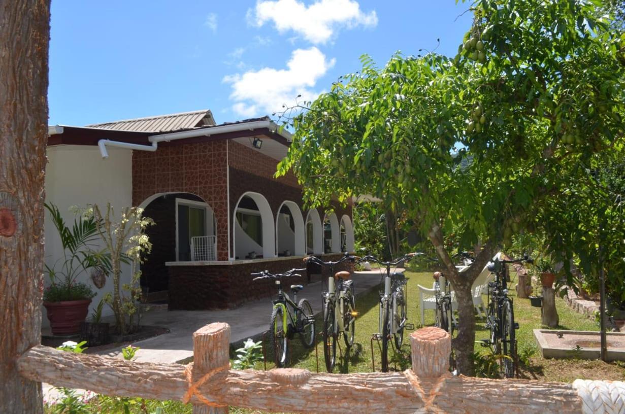 Rising Sun Guesthouse La Digue Εξωτερικό φωτογραφία