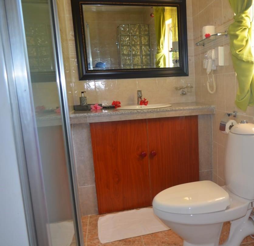 Rising Sun Guesthouse La Digue Εξωτερικό φωτογραφία
